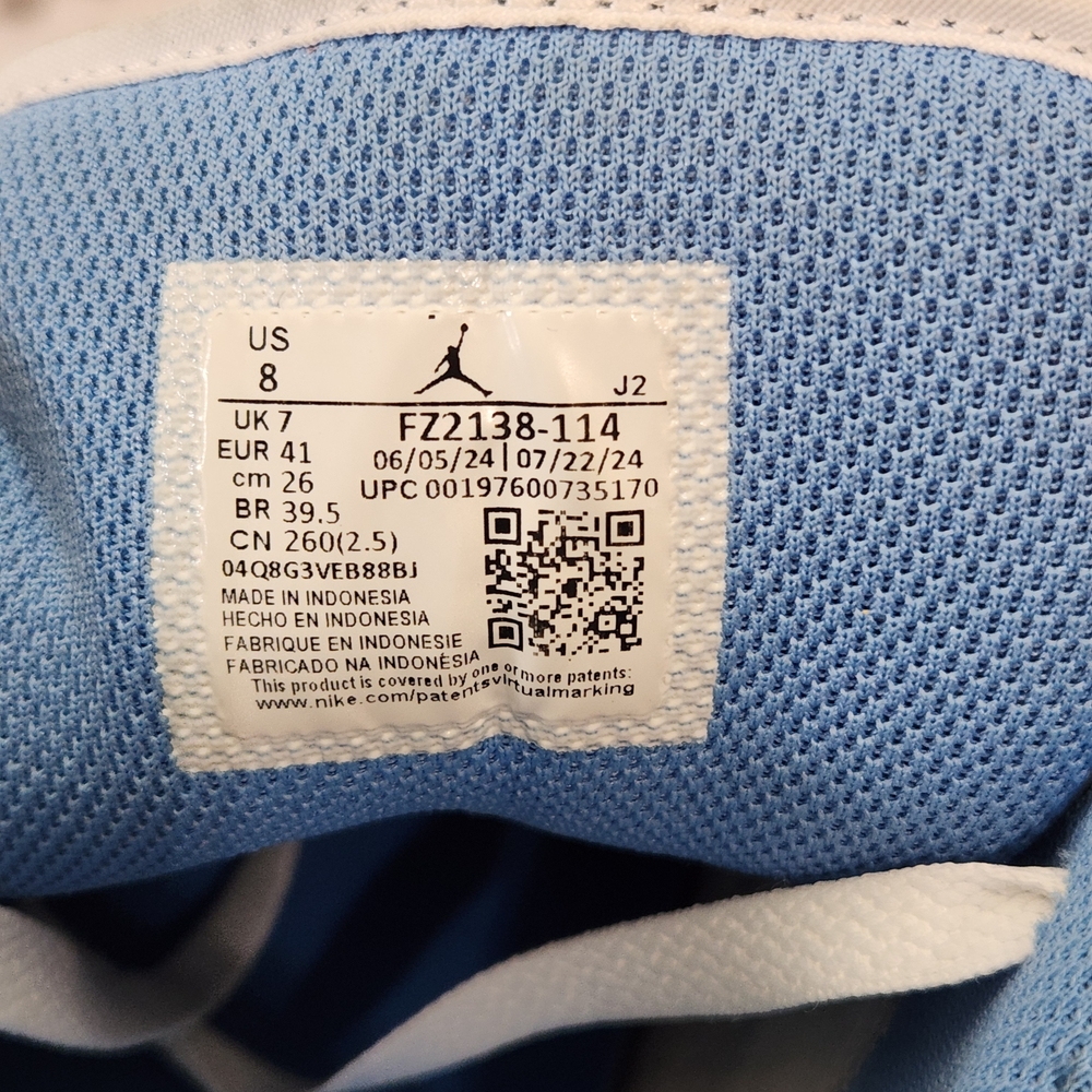 Nike Air Jordan 1 Low - Picture 5 of 10
